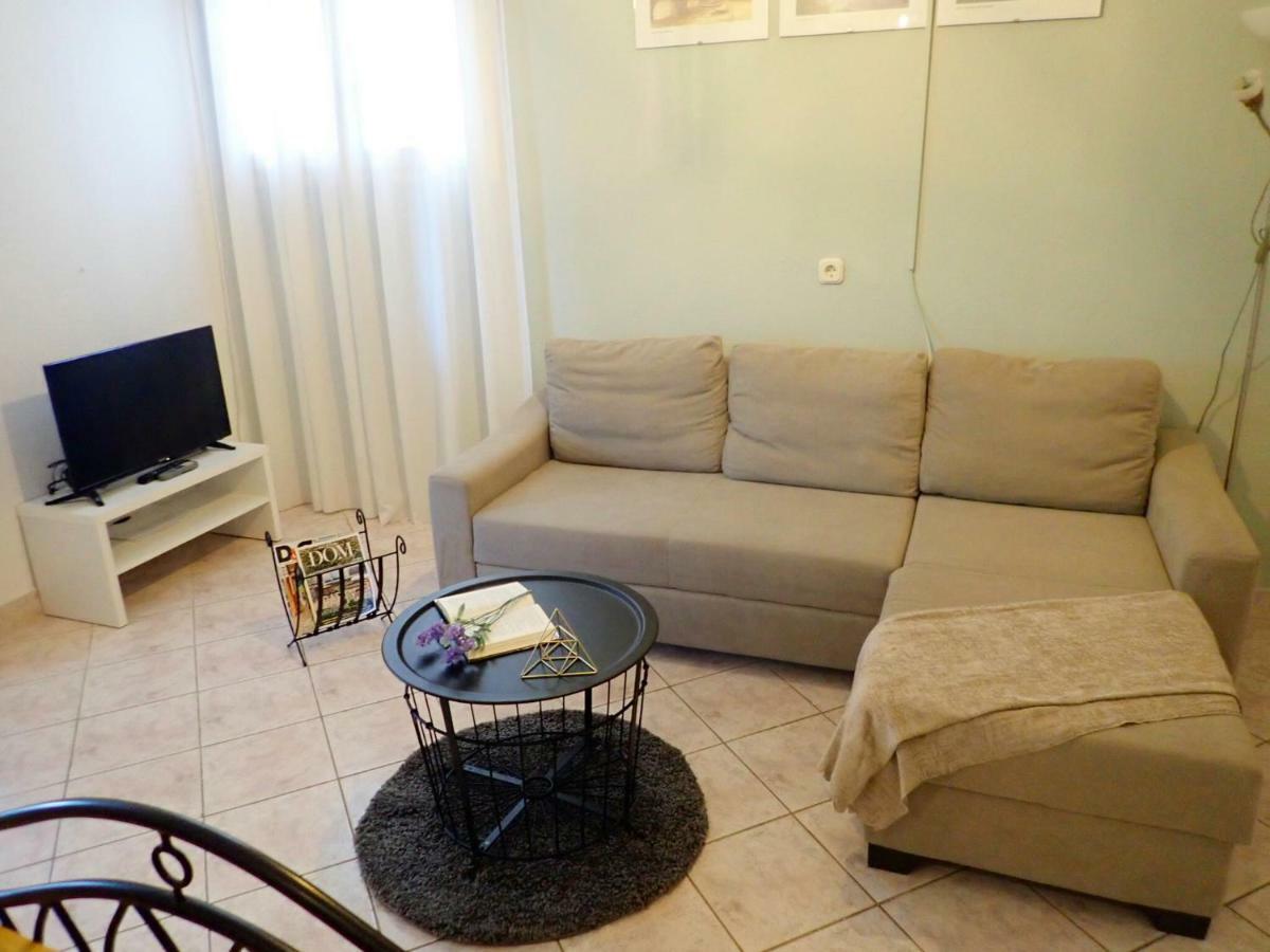 Apartments Marija Karlobag Bagian luar foto